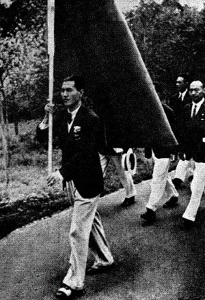 为国争光的名人与事迹,民国足球名将李惠堂图片高清