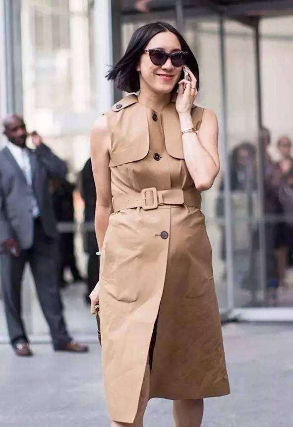 穿高腰裤肚子就胀怎么回事,穿高腰裤小腹凸起