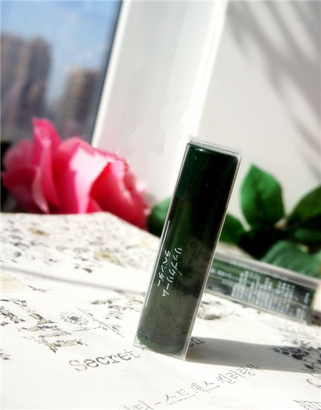 滋润保湿一支唇膏拯救颜值,秋冬滋润持久的唇膏