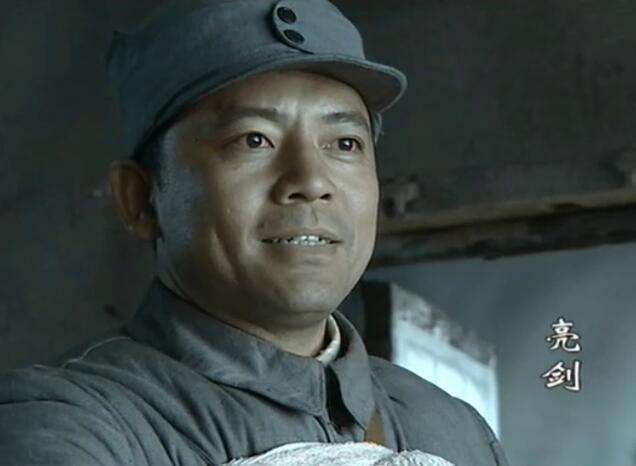 吴京倪大红段奕宏演的电影叫什么,倪大红和吴京谁更有名