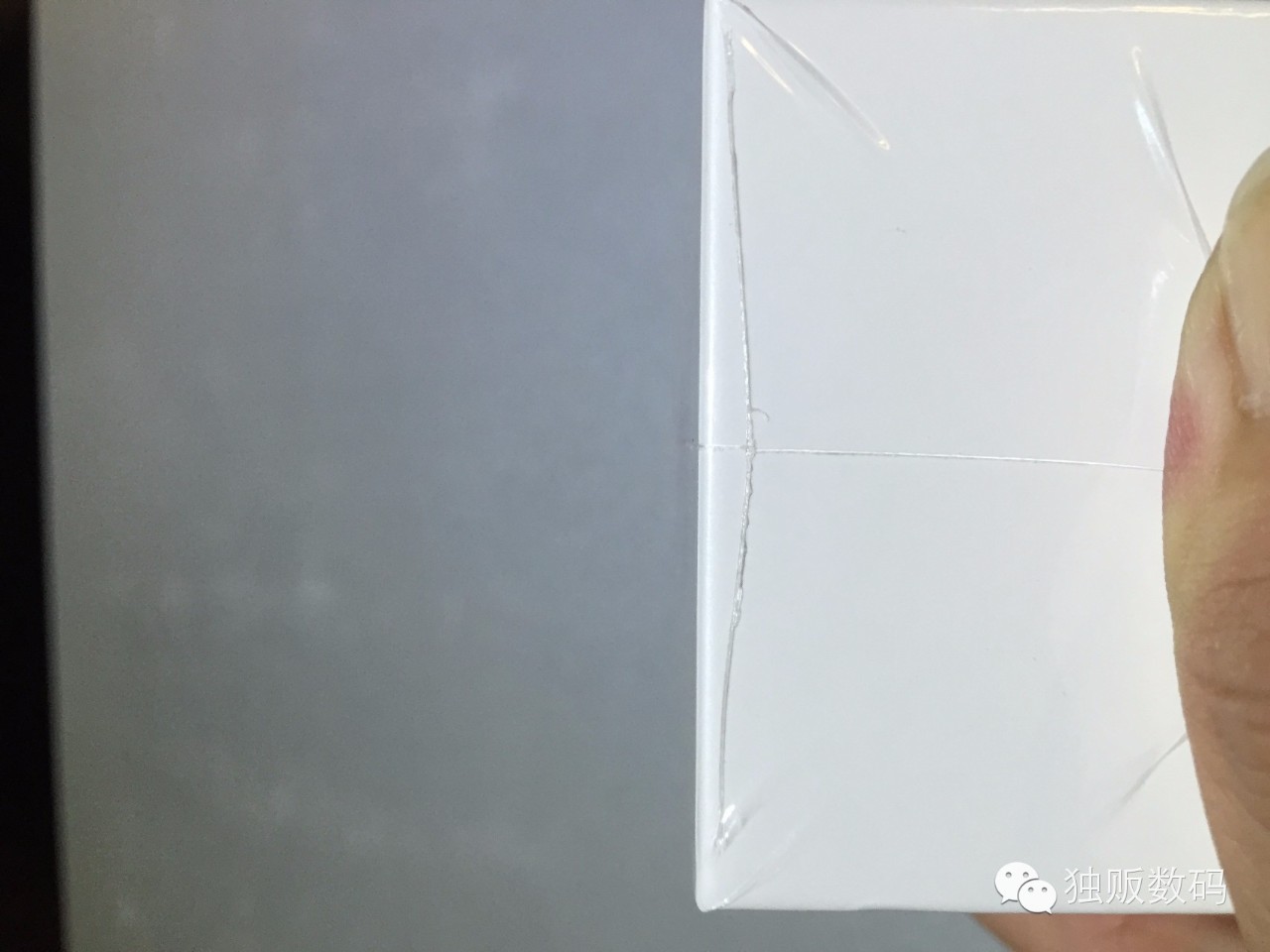 苹果13promax港行和国行区别,苹果12promax港行和国行区别