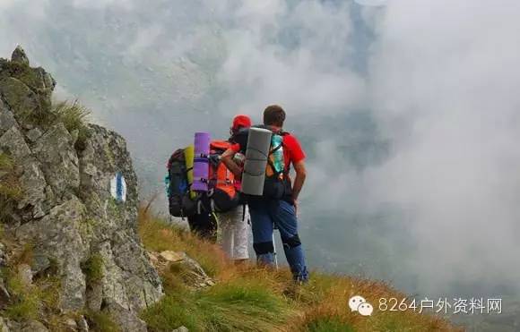 野外防迷路有哪些绝招,户外迷路自救技巧