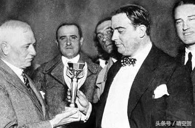 世界上第1届世界杯,第一届世界杯足球赛1930年