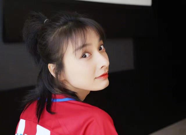 何炅白敬亭吴昕,何炅吴昕白敬亭采访