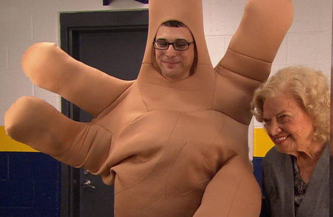 wwe选手失误道歉,wwe选手被暴打