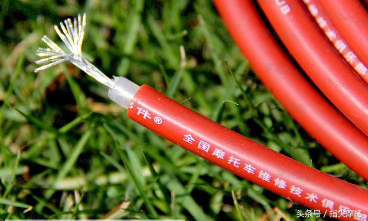 摩托车跑着熄火打不着了怎么自救,摩托车熄火了打不着了是什么原因