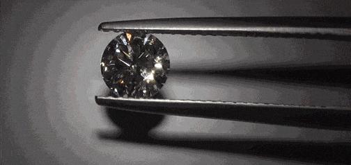 准备结婚了用半年时间挑选钻戒,95后都开始挑钻戒