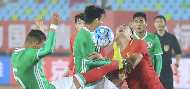 u22国足停球失误,国青u22失误视频