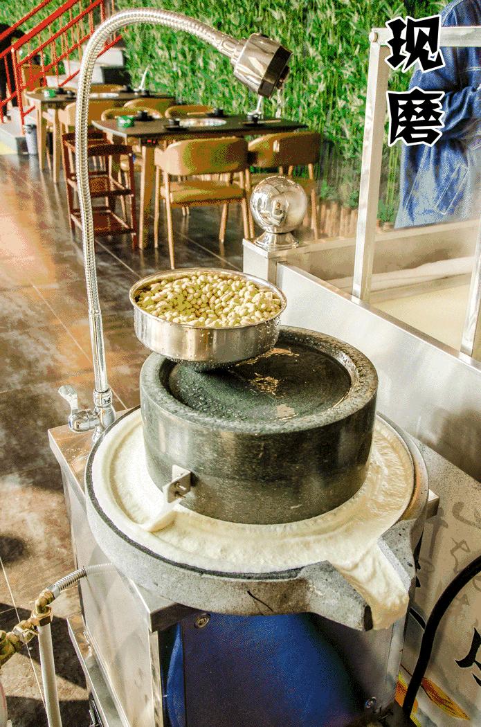 真·霸气十足！火爆成都的KENZO“虎头锅”现身五大道！雄！柒！