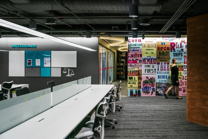 激情桑巴开头,激情桑巴舞动青春