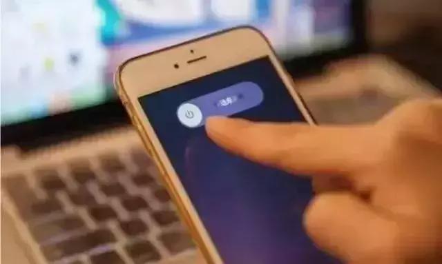 手机到了20%左右电量下降得特别快,手机只剩10%电怎么办