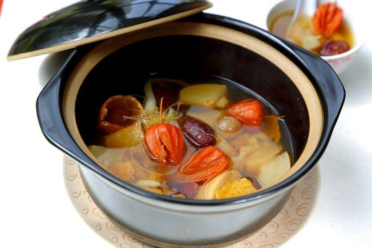 咳嗽时要试试这些方法,咳嗽该买点什么药呢