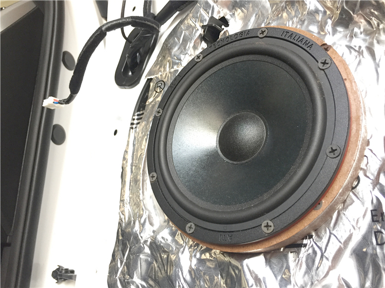 途胜改装喇叭框架,乌鲁木齐途胜音响改装