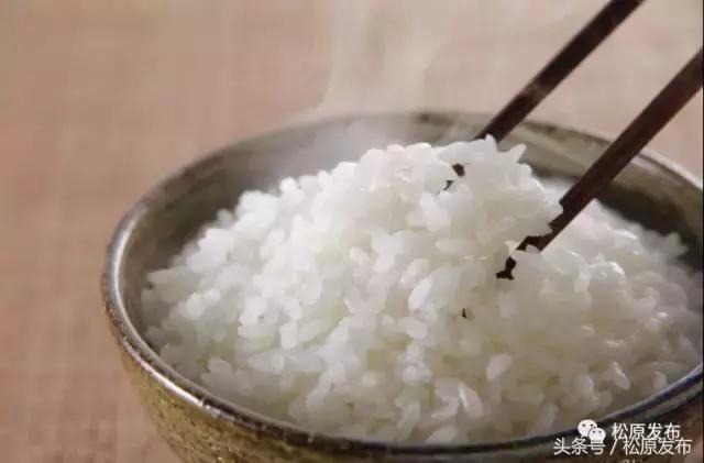 古为皇家贡米，今上国际餐桌！吃大米请您认准松原出品，一般人我不告诉他……