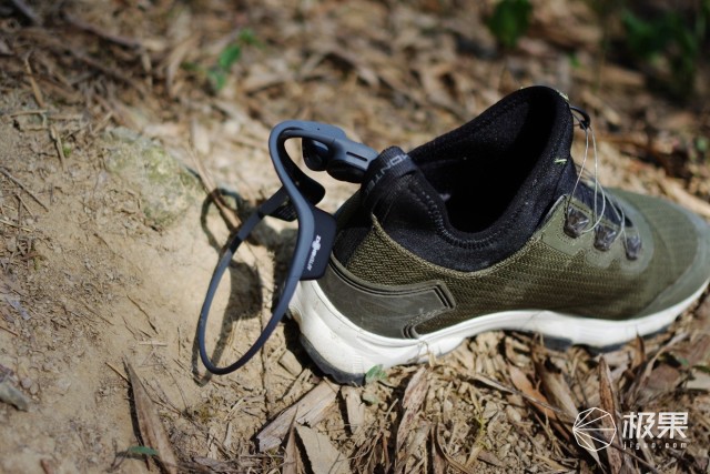 不用戴进耳朵的耳机传音好吗,不用戴耳朵的蓝牙耳机