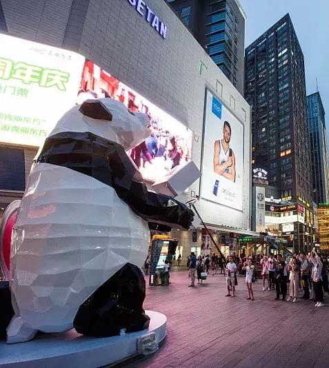成都人不逛春熙路逛哪里,成都人怎么看待春熙路的穿搭