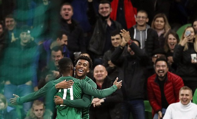 阿根廷没有梅西能踢赢国足吗,世界杯6连胜梅西能拯救阿根廷吗