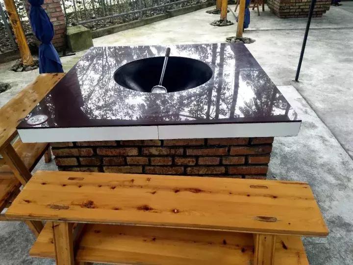 冬天吃柴火鸡简直太过瘾了！还没感受过？太out了，赶快克整一只~