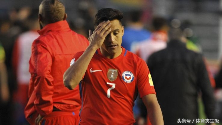 世界杯足球反败为胜球迷感动发火,世界杯被淘汰的队伍球迷哭泣