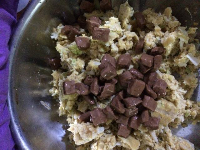 美味到停不下来的自制狗粮,制作好吃的狗粮简单平底锅