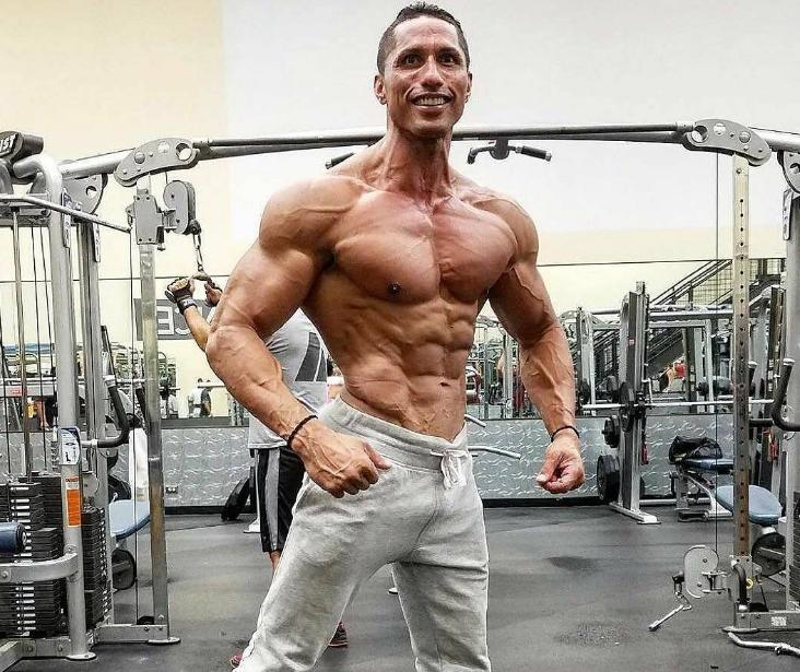 腹肌搭配马甲线,三天速成腹肌或马甲线的方法