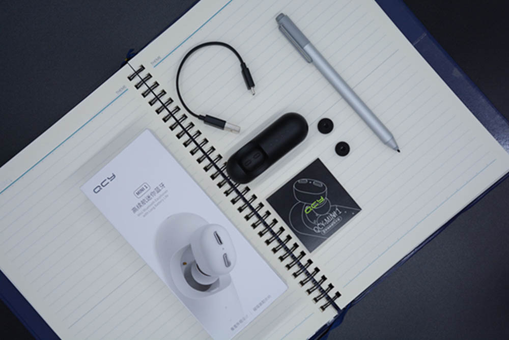 小到几乎可以隐藏！QCY超迷你蓝牙耳机评测