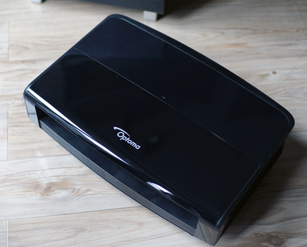 奥图码家用4k投影机评测,奥图码zh55投影仪评测