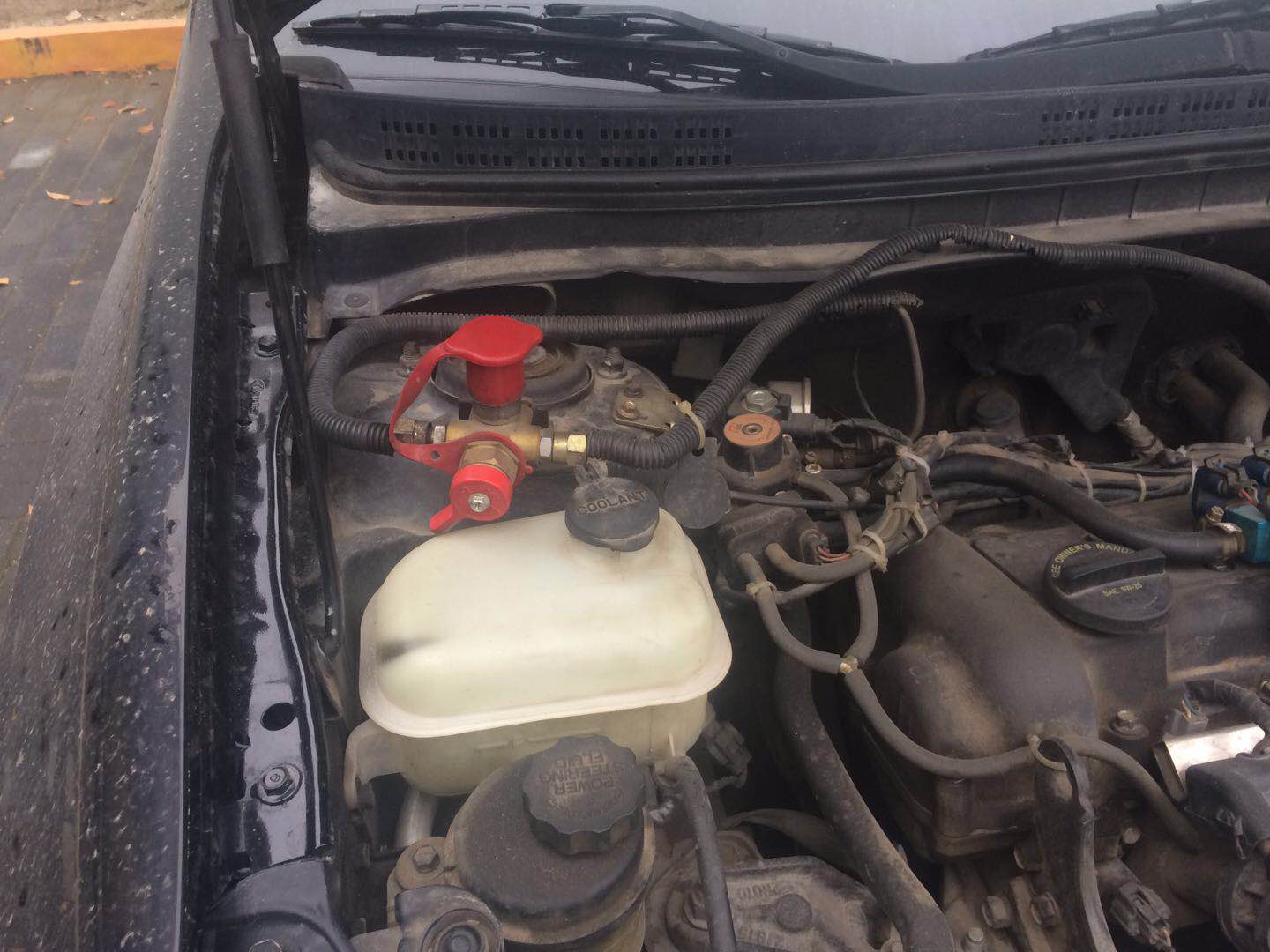 急卖二手车1万以下现代悦动,2021年5月现代悦动二手能卖多少钱