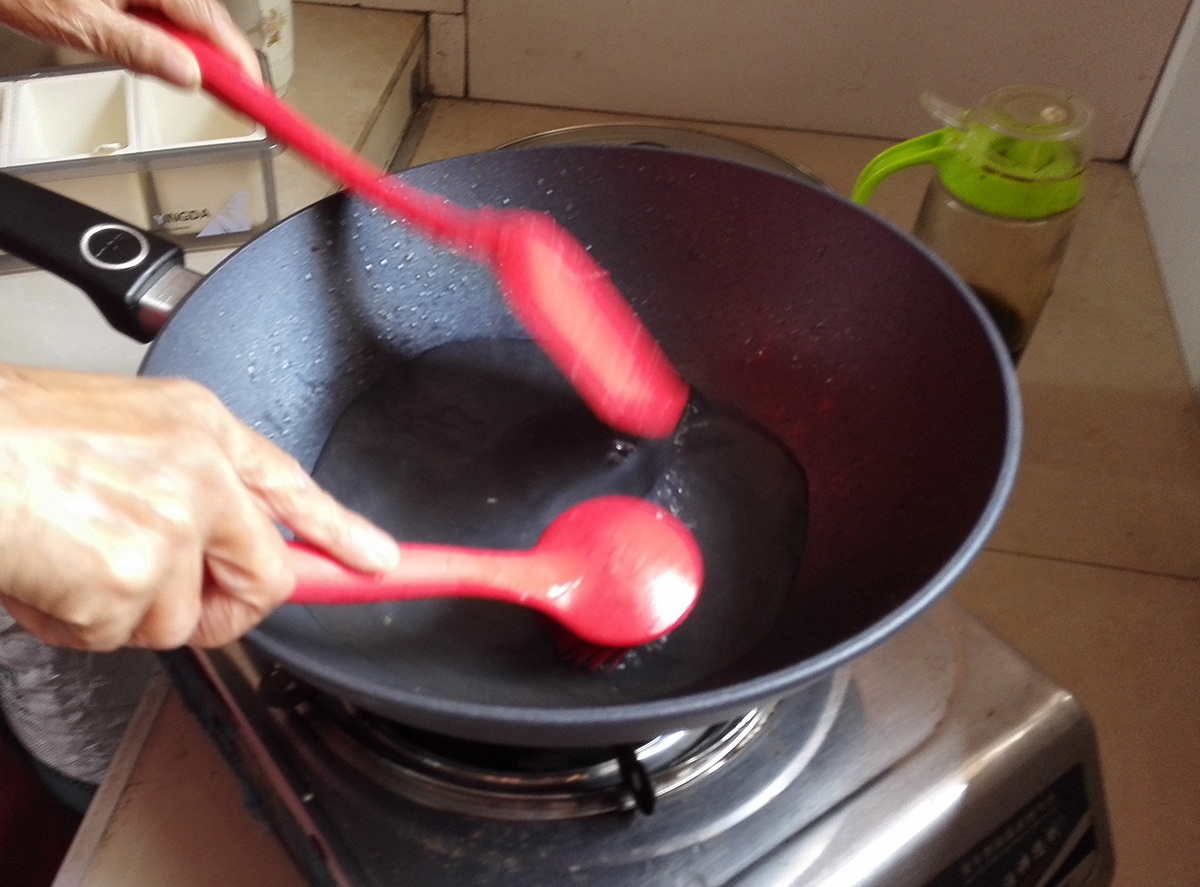 德国WOLL不粘锅炒锅,德国woll不粘锅好吗