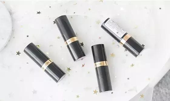 圣诞限定款口红试色,好物推荐口红便携