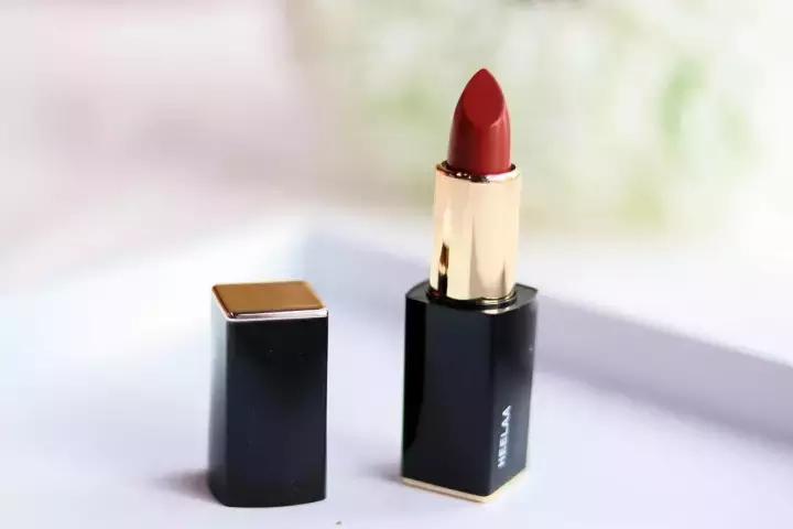 圣诞限定款口红试色,好物推荐口红便携