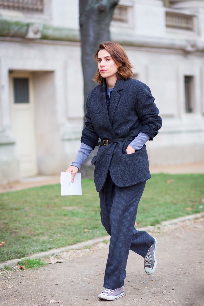 你还在迷恋Stan Smith啊？！ | 她们都换帆布鞋唻~