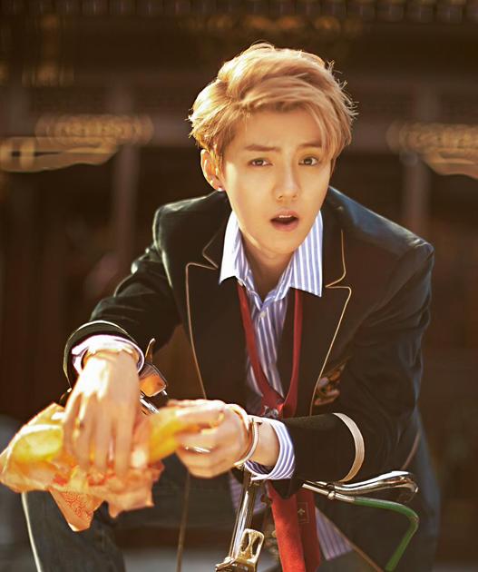 应采儿真心话大冒险说鹿晗关晓彤,应采儿代言的鞋