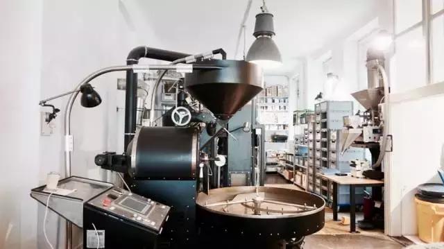 凡仕｜在一家倔脾气的咖啡店，点一杯纯粹主义的咖啡