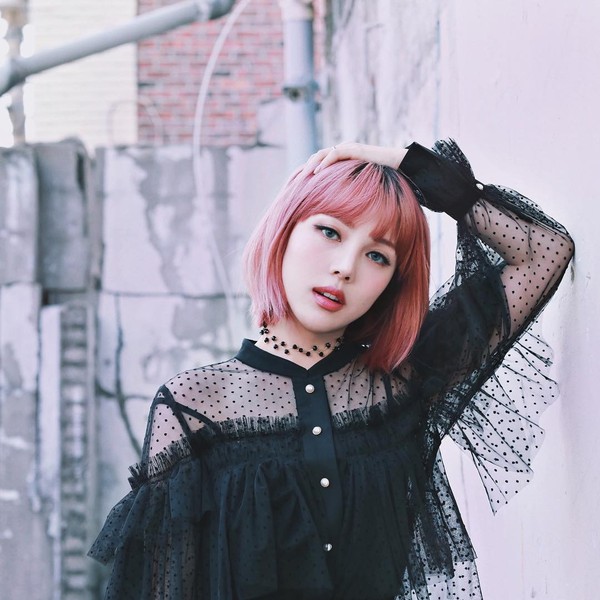 半包倒三角眼线,倒三角全包眼线