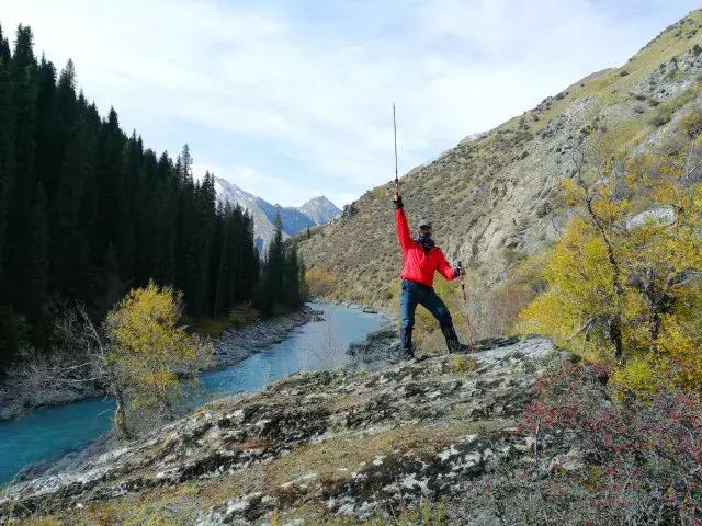 乌孙古道天堂湖在琼库什台吗,乌孙古道天堂湖到黑英山多远