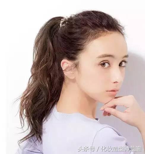 头发扎什么发型回头率高,教你一分钟弄头发