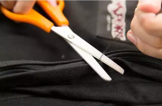 生活技巧：帆布材质的包包、行李箱如何打理？为什么你一洗就坏？