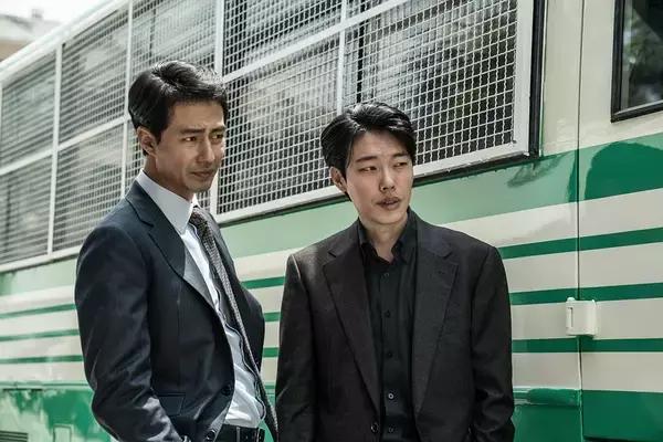 2017韩国最牛“犯罪片”！《霜花店》男主又一部力作！