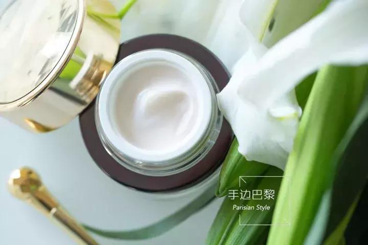 雅诗兰黛白金级蕴能黑钻系列,雅诗兰黛白金级蕴能黑钻眼霜真假