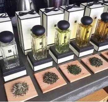 用了它们，你就可以把茶香融入身体