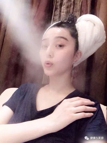 告别粉刺和痘痘的三步骤,告别黑头粉刺视频