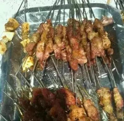 吃在济南｜藏在济南老西市场的美味！这感觉十二马路的孩子最懂！