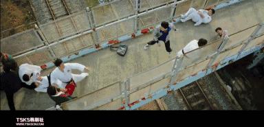 2017韩国最牛“犯罪片”！《霜花店》男主又一部力作！