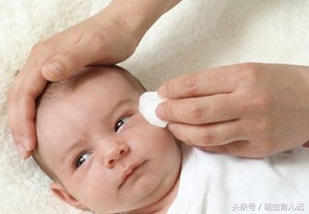 新生儿眼屎多是泪道阻塞吗,宝宝眼睛眼屎多怎么解决
