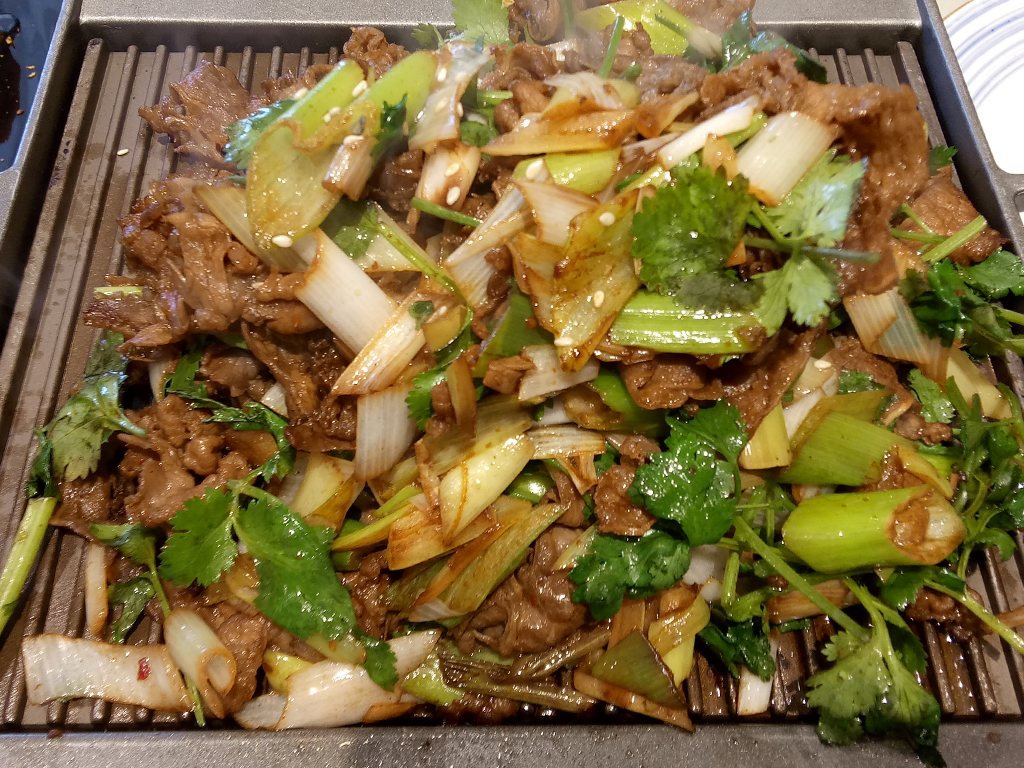 大鸭梨家常菜燕郊店,美食大鸭梨