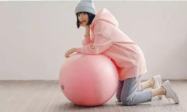 天凉了织双拖鞋穿，老公也可以穿！超详细手工拖鞋编织方法教程