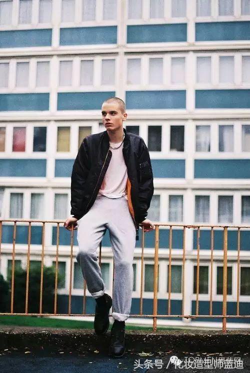 秋冬必备高颜值卫裤,一条很火的冬季卫裤