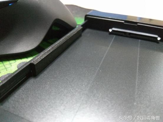 2.5寸硬盘怎么秒变移动硬盘,机械硬盘加个盒子变移动硬盘