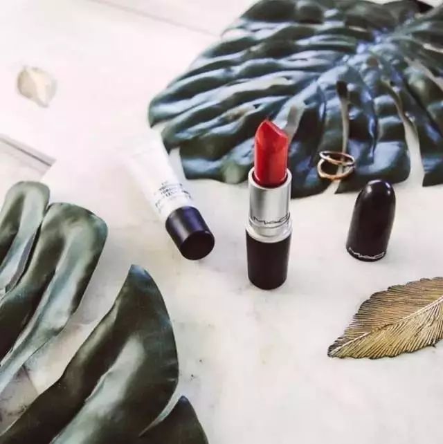 免税店香水排行榜前十名,免税店唇釉推荐排行榜前十名